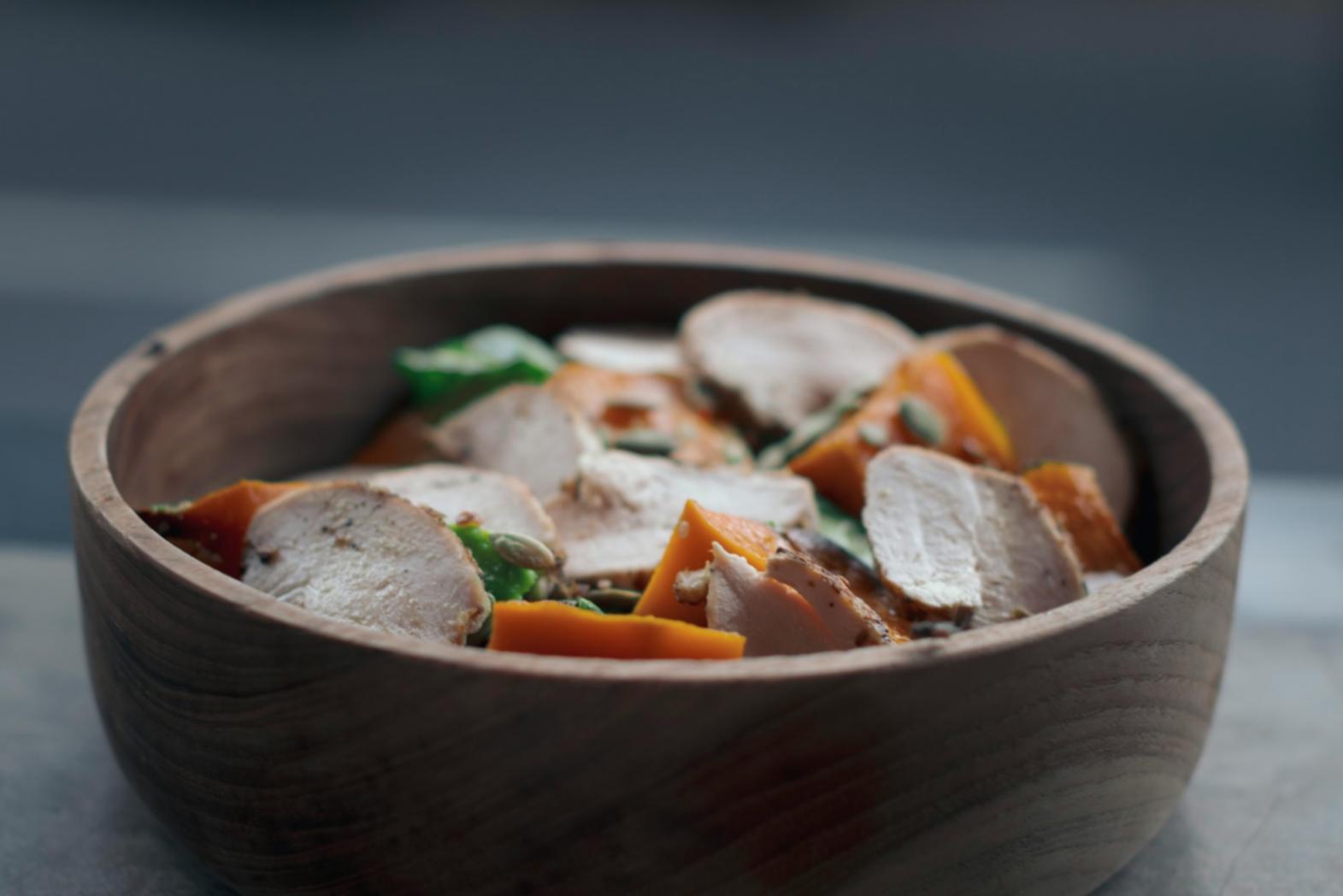 Процес приготування традиційних страв на професійній кухні