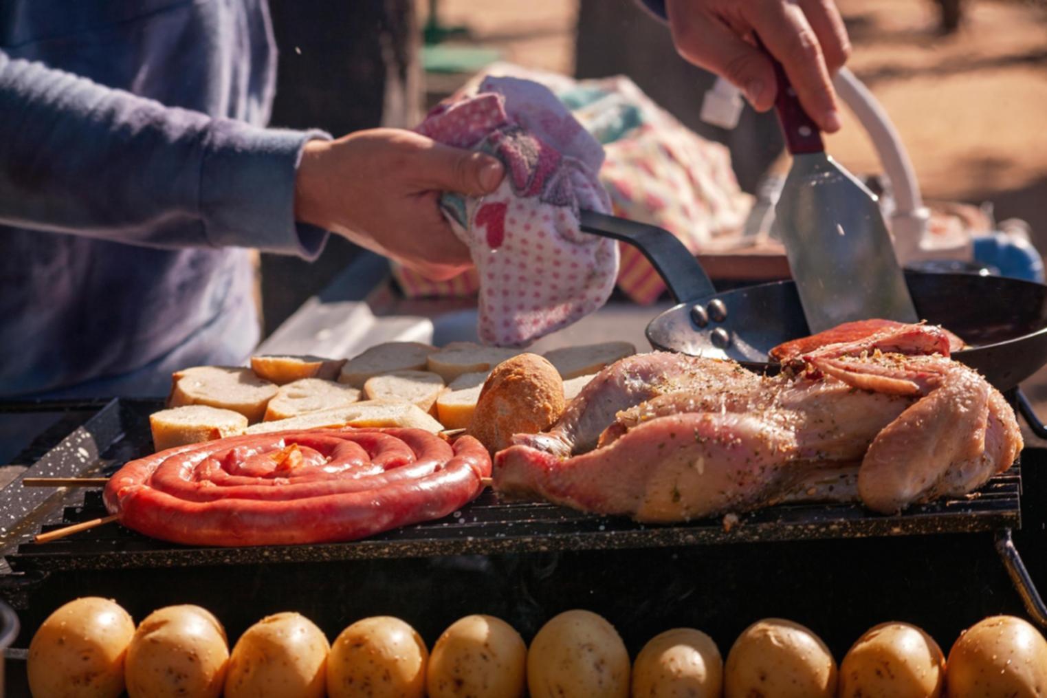 Детальний показ технік нарізання та підготовки продуктів